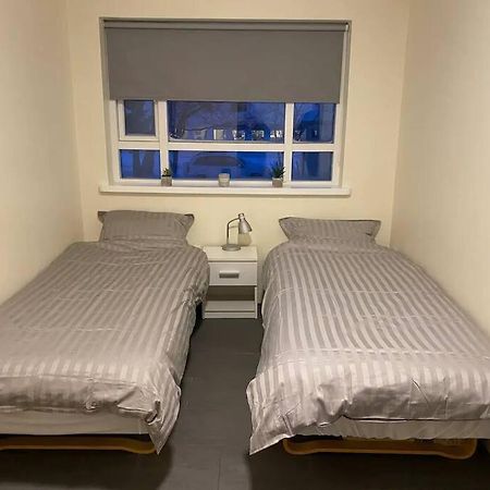 Husavik 2 Bedroom Apartment 외부 사진