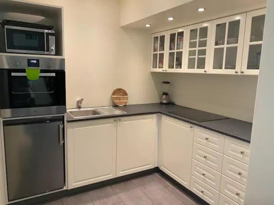 Husavik 2 Bedroom Apartment 외부 사진