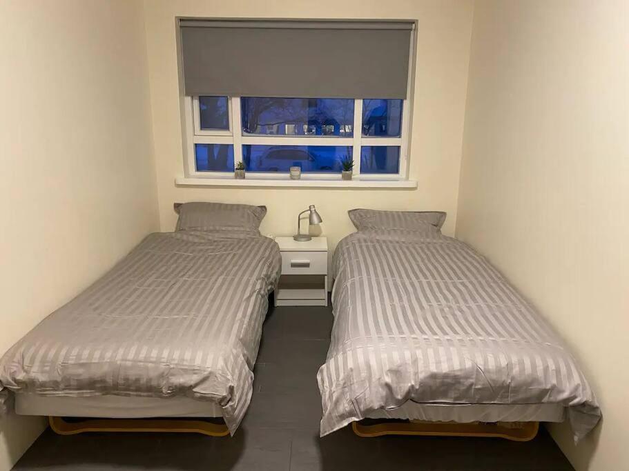 Husavik 2 Bedroom Apartment 외부 사진